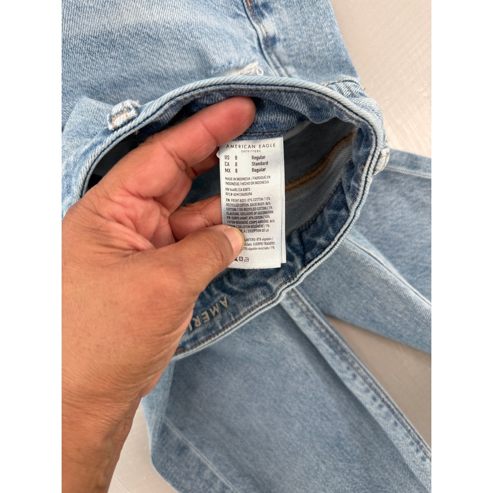 American Eagle Curvy Mom Jeans Size 8 Regular Light Wash Blue Strigid High Rise - Picture 5 of 10